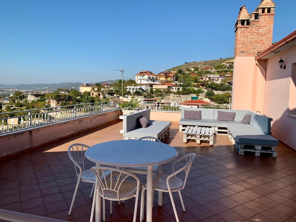 Guesthouse Villa Rosa Berat Esterno foto