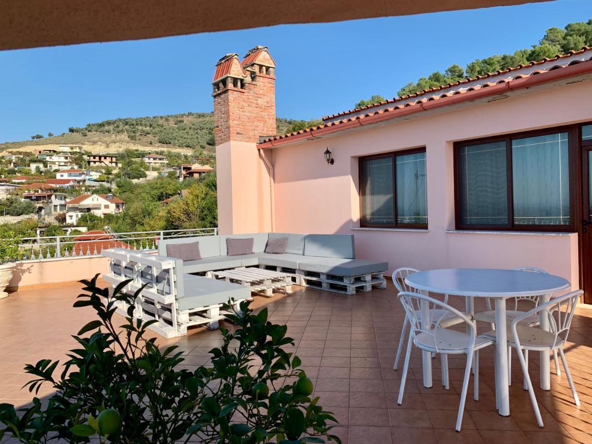 Guesthouse Villa Rosa Berat Esterno foto
