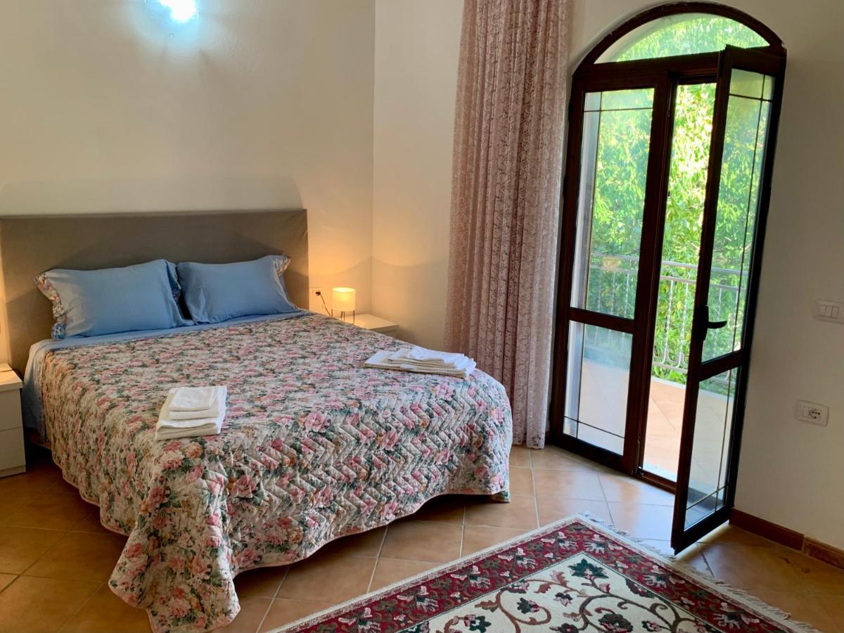 Guesthouse Villa Rosa Berat Esterno foto