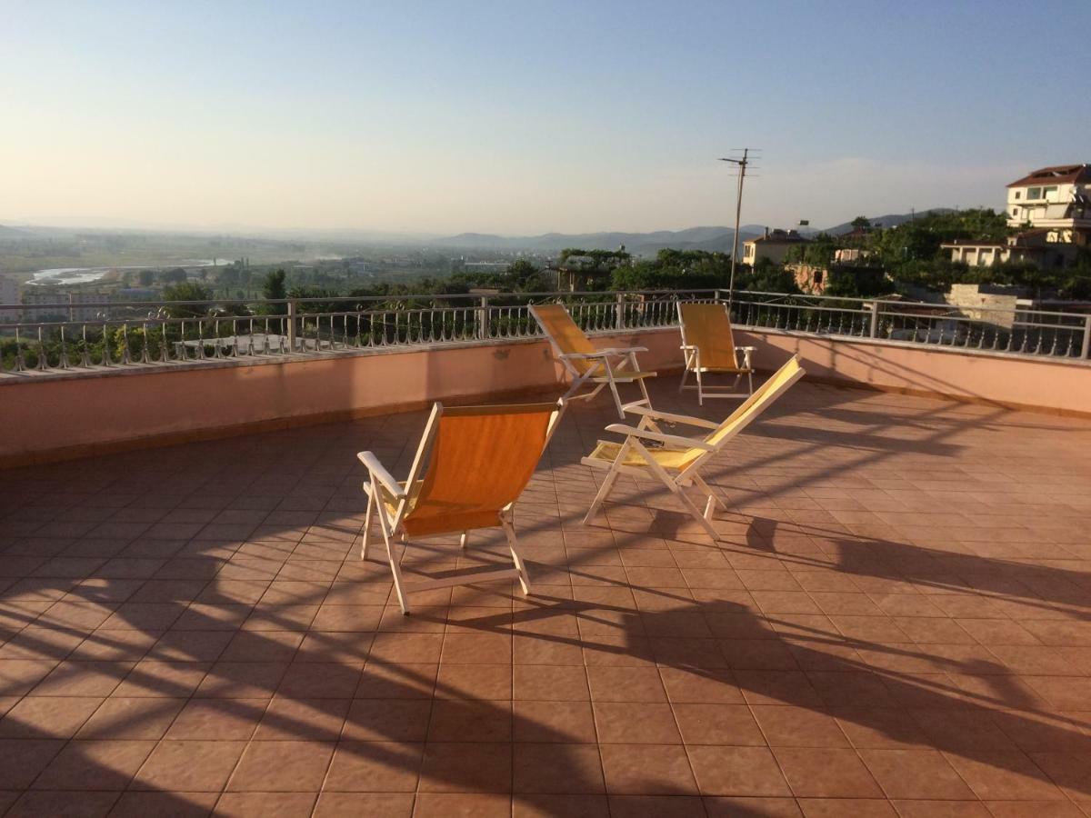 Guesthouse Villa Rosa Berat Esterno foto