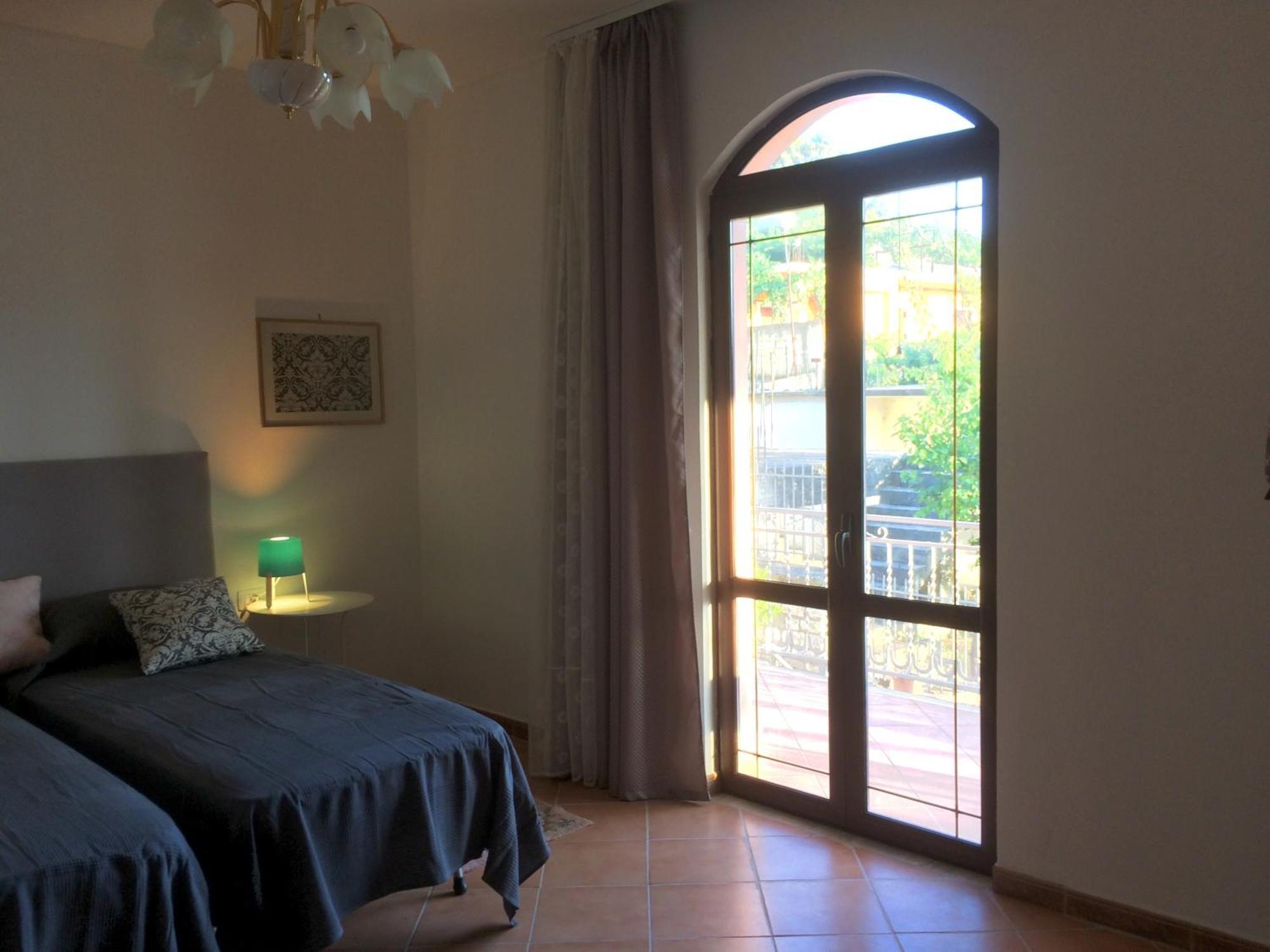 Guesthouse Villa Rosa Berat Esterno foto